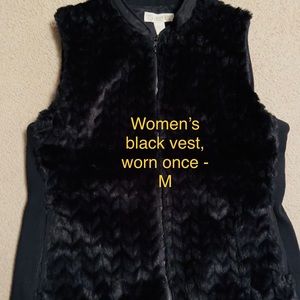 Black fur women’s vest